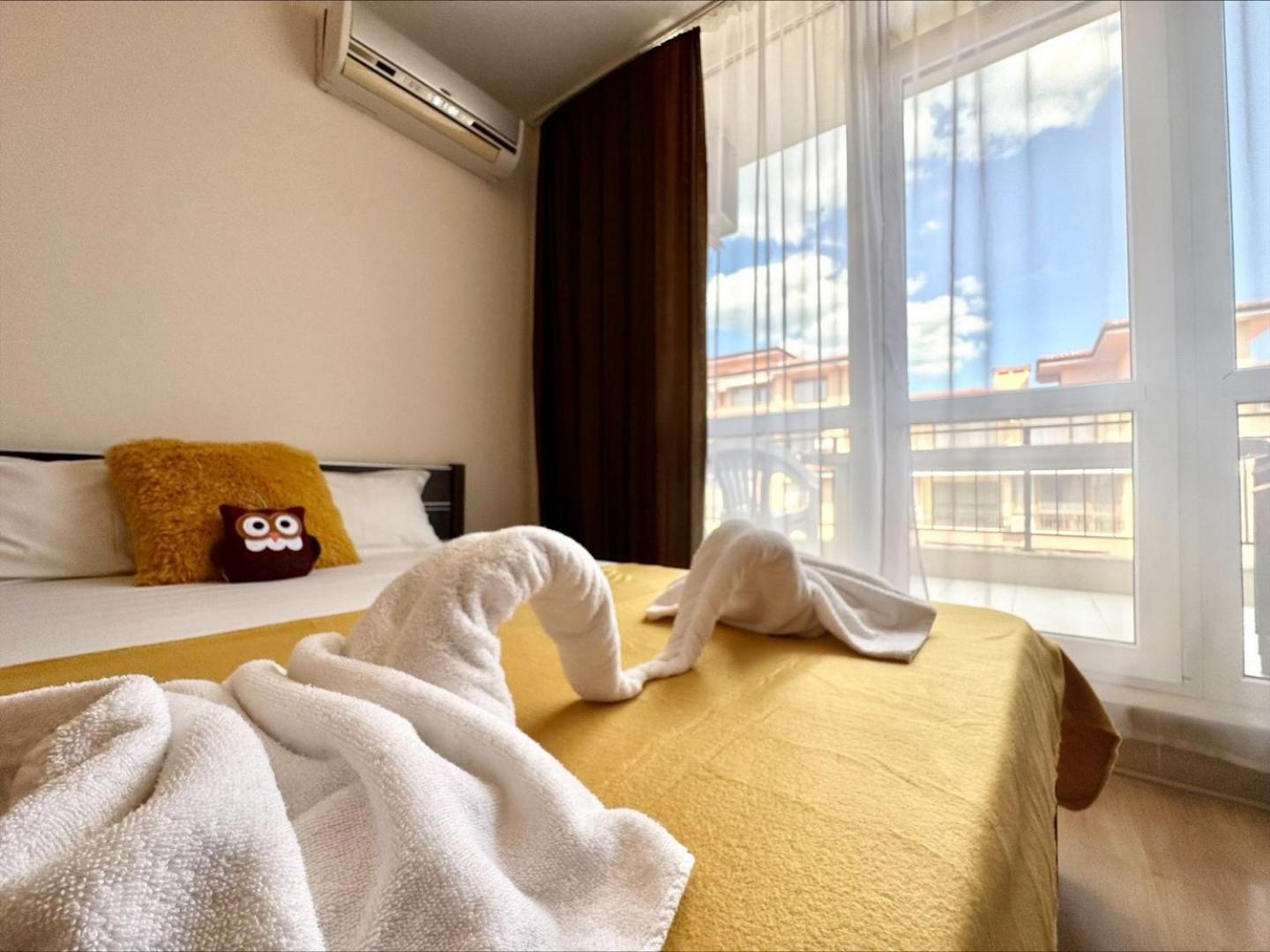 Menada Luxor Apartments Sveti Vlas Room photo