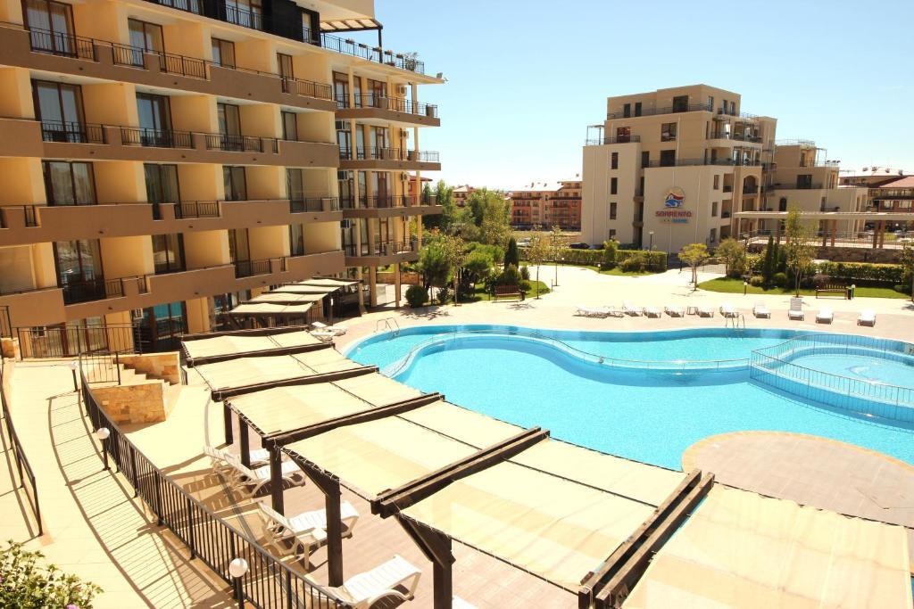 Menada Luxor Apartments Sveti Vlas Exterior photo