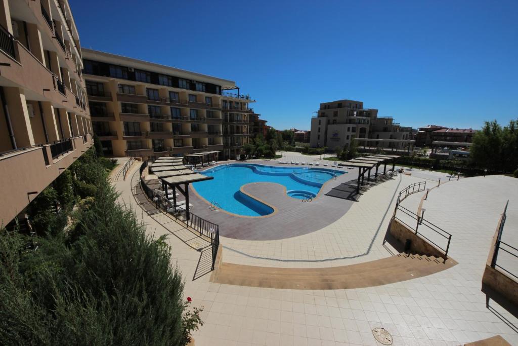 Menada Luxor Apartments Sveti Vlas Exterior photo